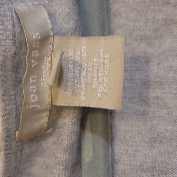 Comfy gray pullover - Picture 5 of 5